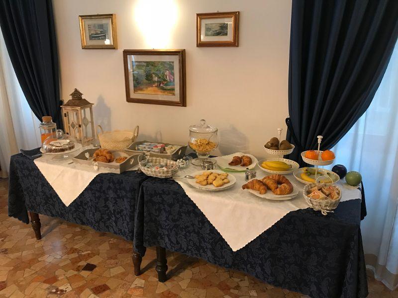 Hotel Ristorante Sensole ซุลซาโน ภายนอก รูปภาพ