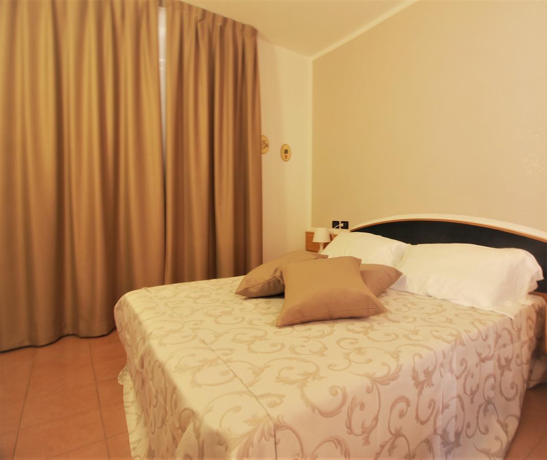 Hotel Ristorante Sensole ซุลซาโน ภายนอก รูปภาพ
