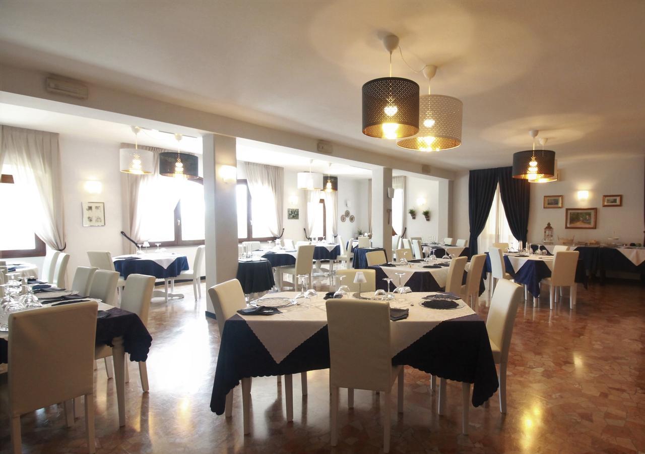 Hotel Ristorante Sensole ซุลซาโน ภายนอก รูปภาพ