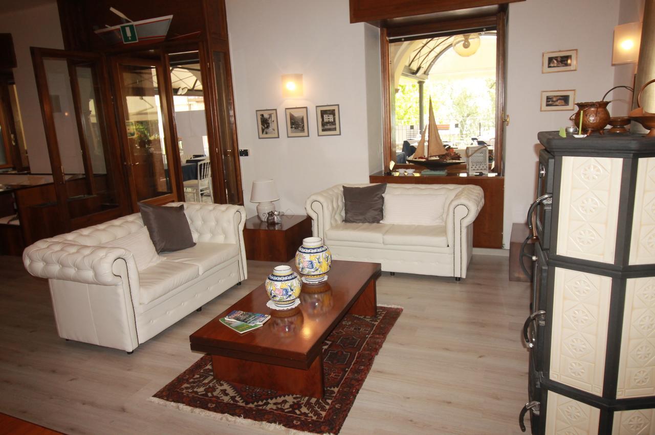 Hotel Ristorante Sensole ซุลซาโน ภายนอก รูปภาพ